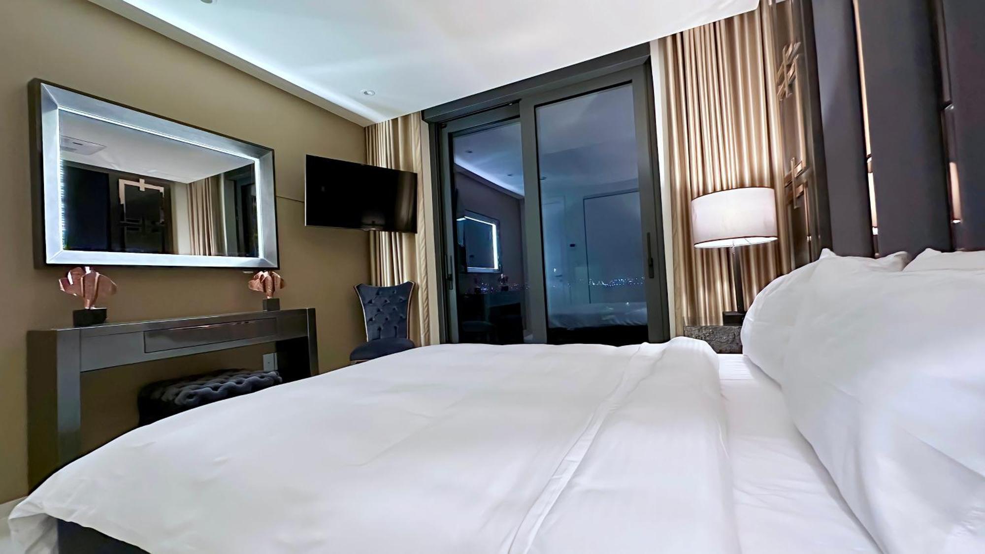 Mullet Bay Suites - Your Luxury Stay Awaits Cupecoy  外观 照片